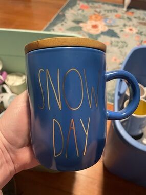 *Rae Dunn Blue Ceramic Mug with Gold Lettering and Bamboo Lid